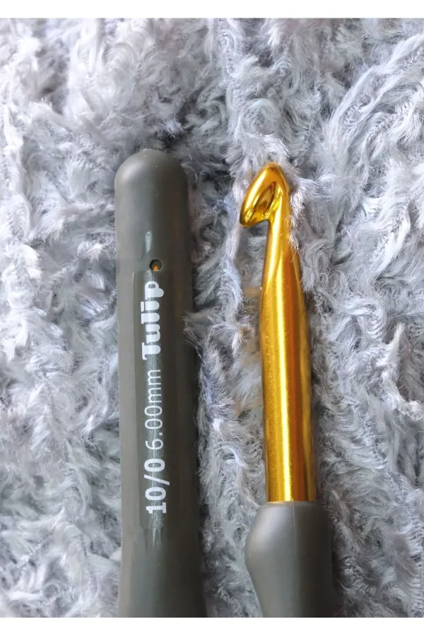 Tulip Mind Silikon Saplı Tığ 6,0 mm 10 Numara