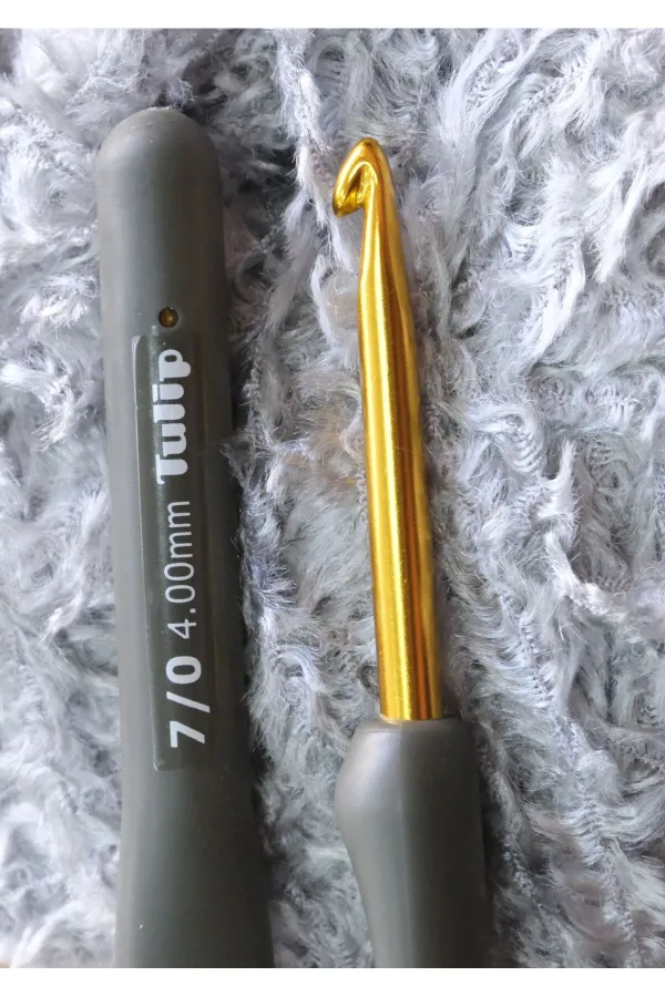 Tulip Mind Silikon Saplı Tığ 4,0 mm 7 Numara