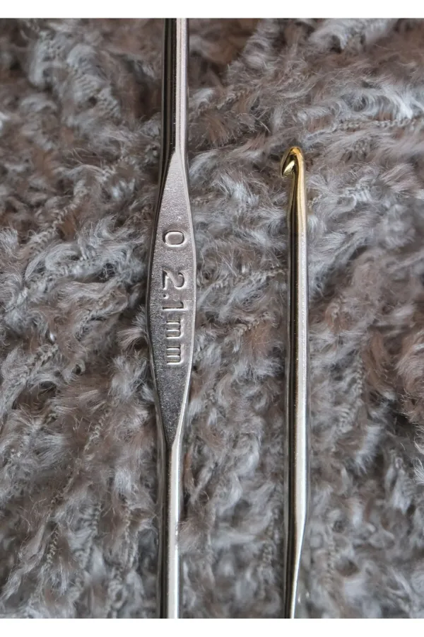 Tulip Elastik Saplı Dantel Tığı 2,1 mm0 Numara
