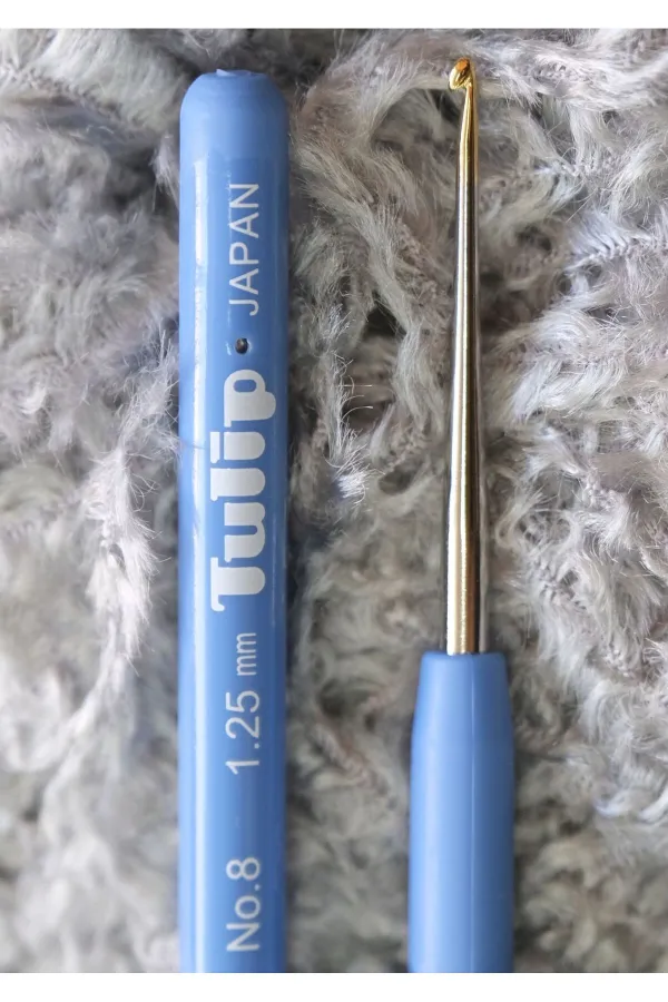 Tulip Elastik Saplı Dantel Tığı 1,25 mm 8 Numara