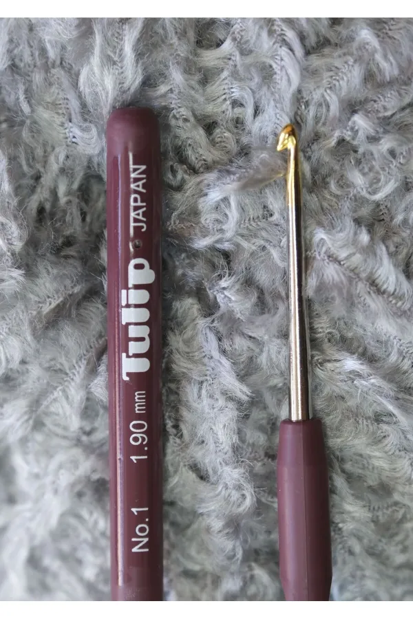 Tulip Elastik Saplı Dantel Tığı 1,90 mm 1 Numara