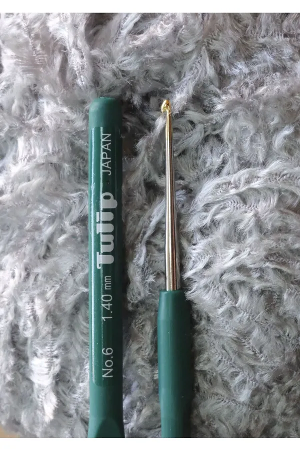 Tulip Elastik Saplı Dantel Tığı  1,40 mm 6 Numara