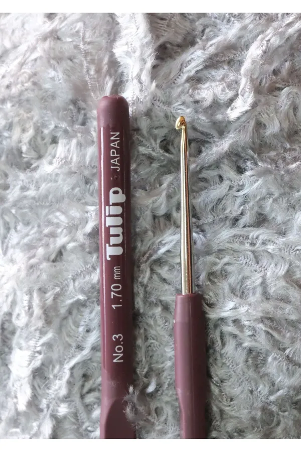 Tulip Elastik Saplı Dantel Tığı 1,70 mm 3 Numara