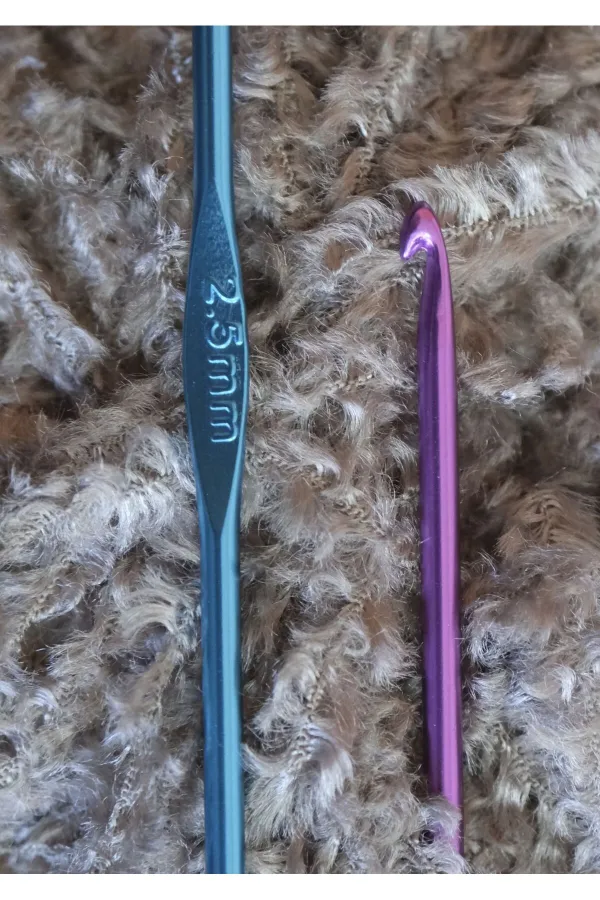 Derya Baykal Metal Renkli Tığ 2,5 mm
